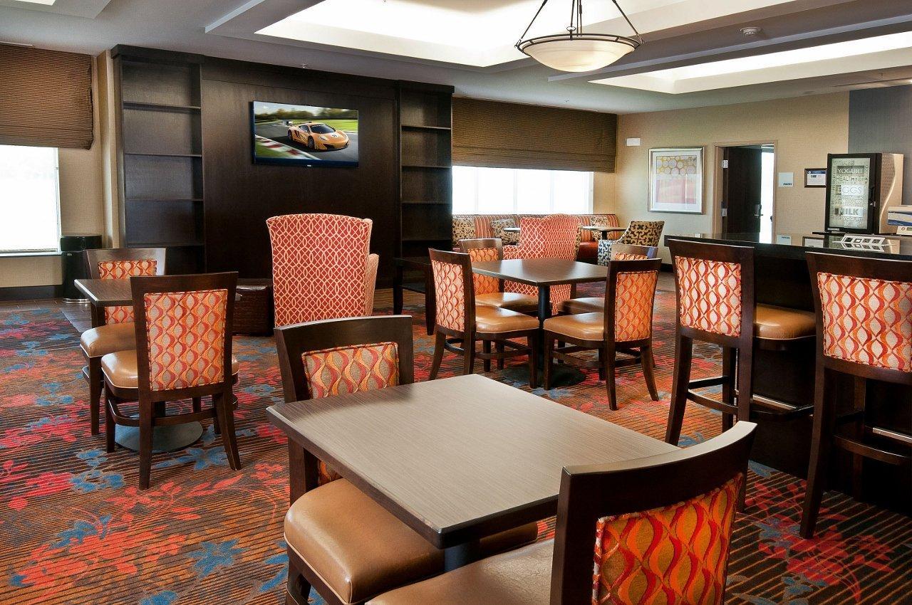 Holiday Inn Express Hotel And Suites Pearsall By Ihg Екстер'єр фото